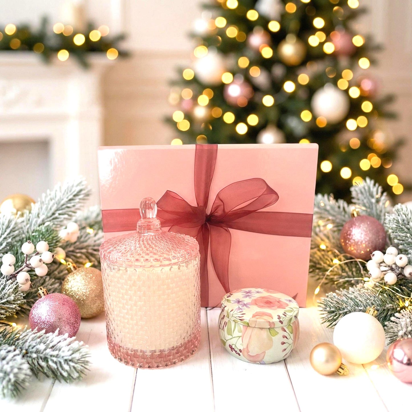 Holiday Candle Gift Set – Pink Vintage-Inspired Jar + Mini Floral Tin