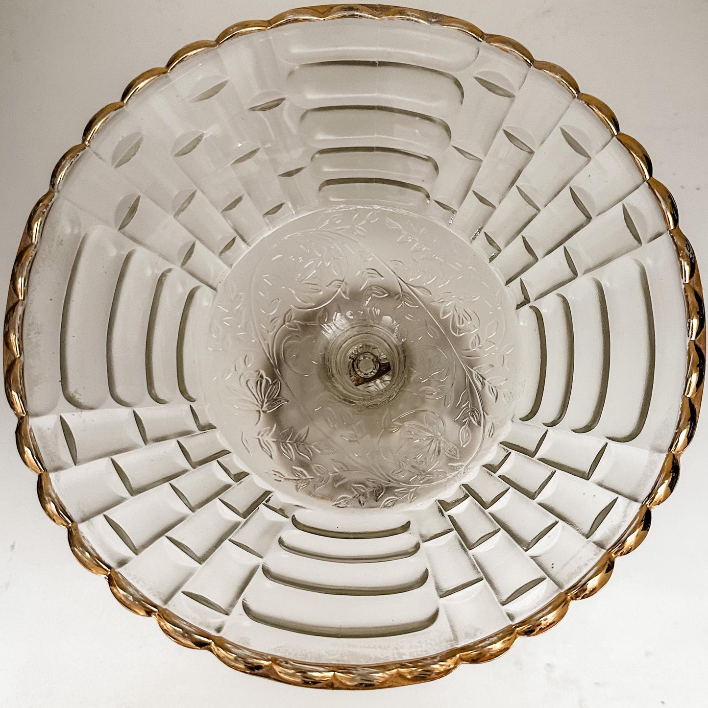Vintage Glass Centerpiece Candle, Thoughtful Gift for Mom