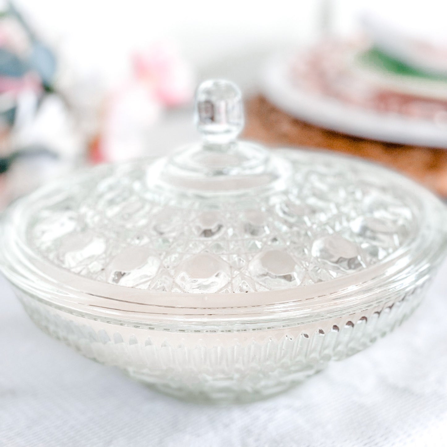 Federal Glass Candy Dish Candle, Christmas Hearth Scent