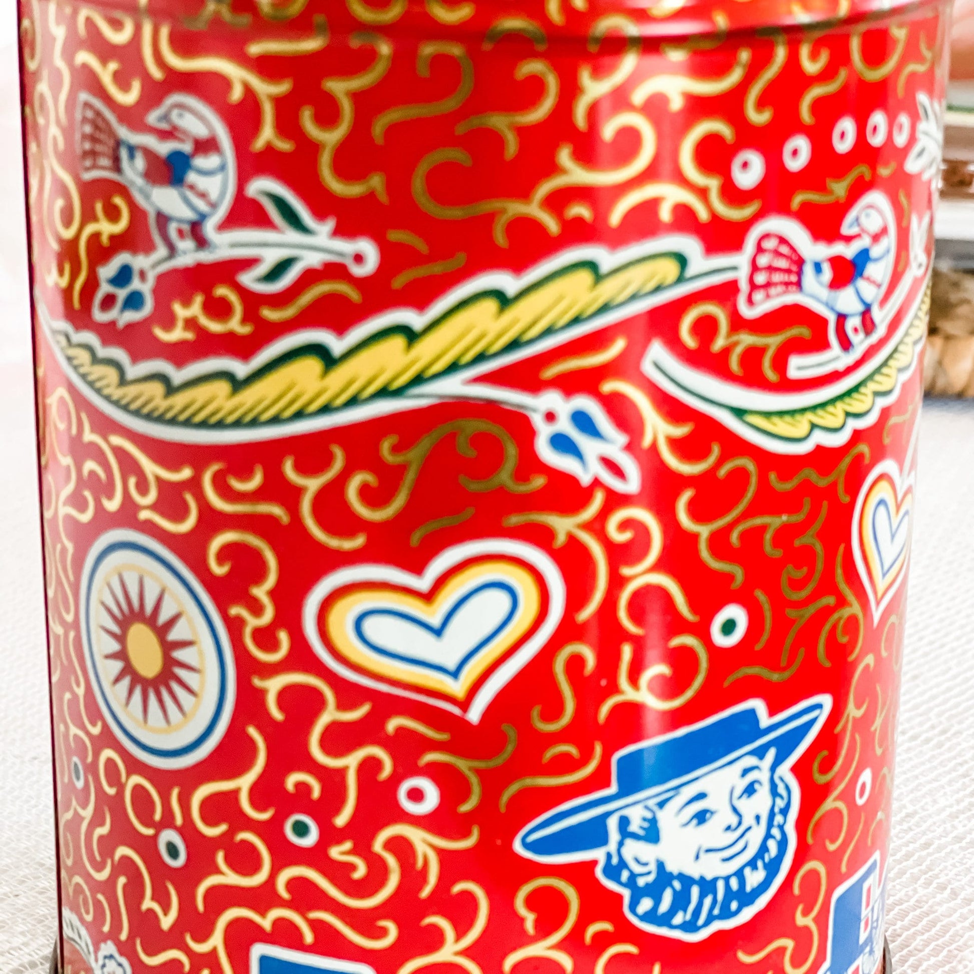 Vintage Amish Theme Tin Candle, Spring Gift for Mom