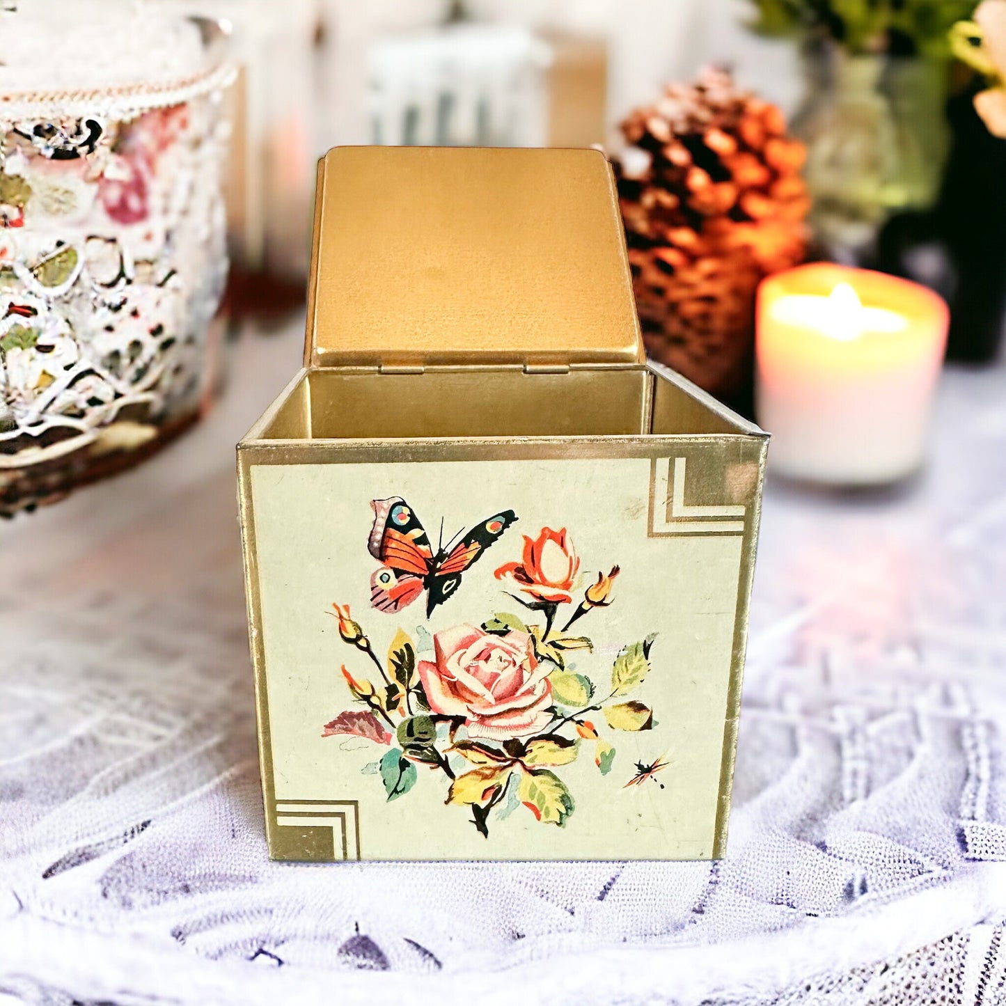 Soy Candle, Vintage Tins, Birthday Gifts for Mom, Unique Gifts for Her