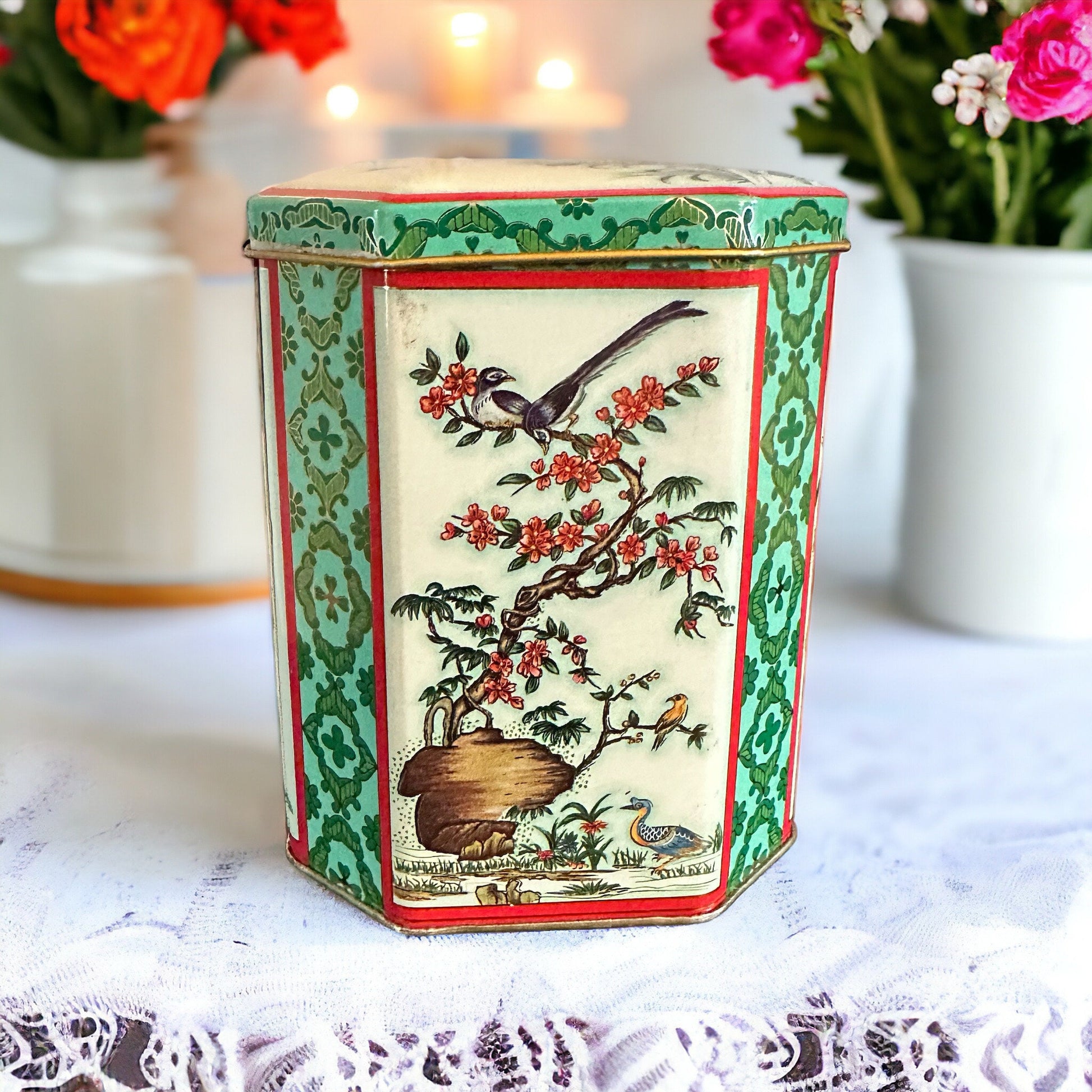 Vintage Daher Tea Tin Candle, Mother’s Day Gift