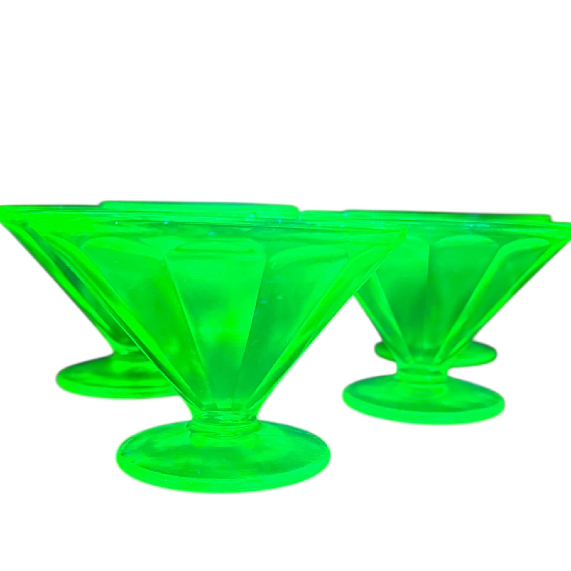 Depression Glass Footed Sherbet Cups, Federal Glass, Summer Table, 1940's