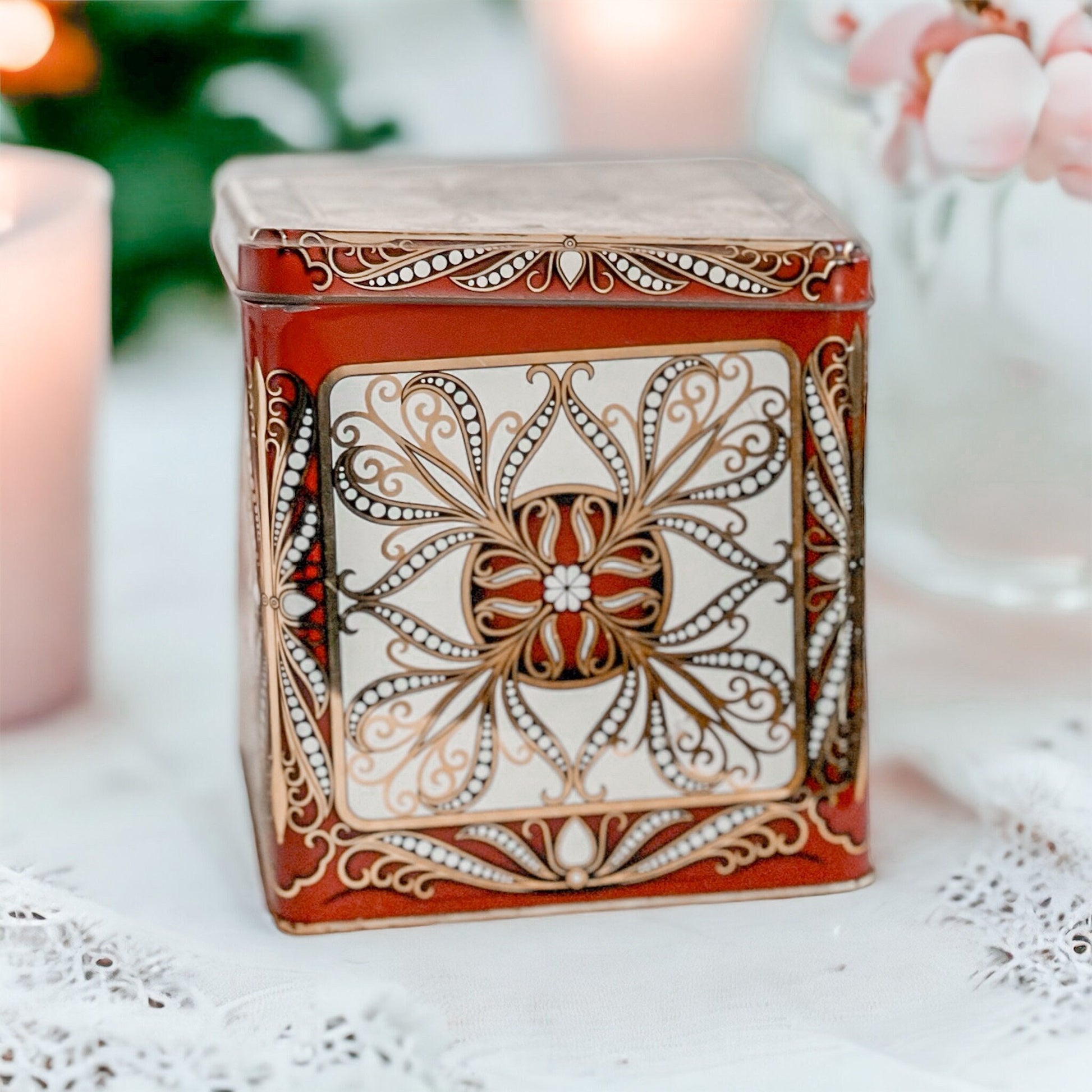 Scented Candle in Vintage Biscuit/Tea Tin