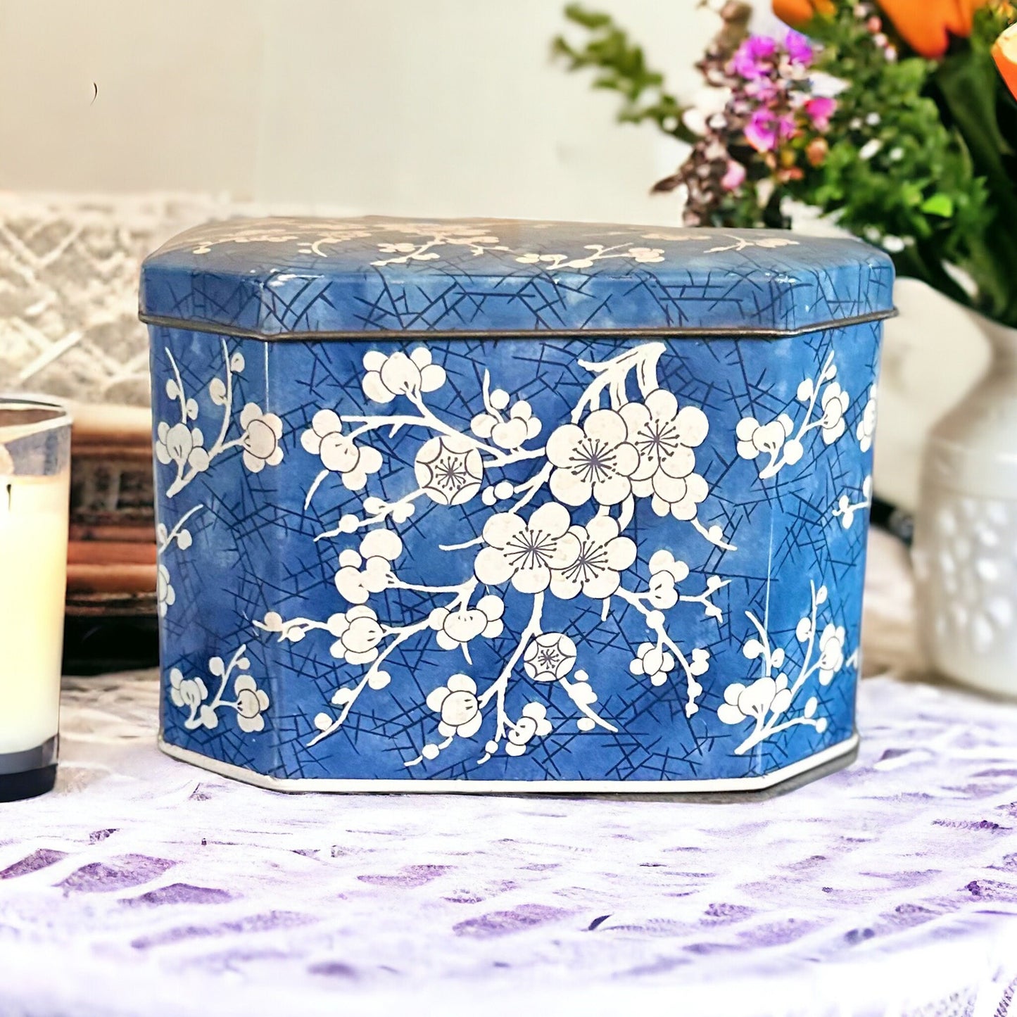 Scented Candle, Vintage Tins, Mothers Day Gifts, Gift for Wife