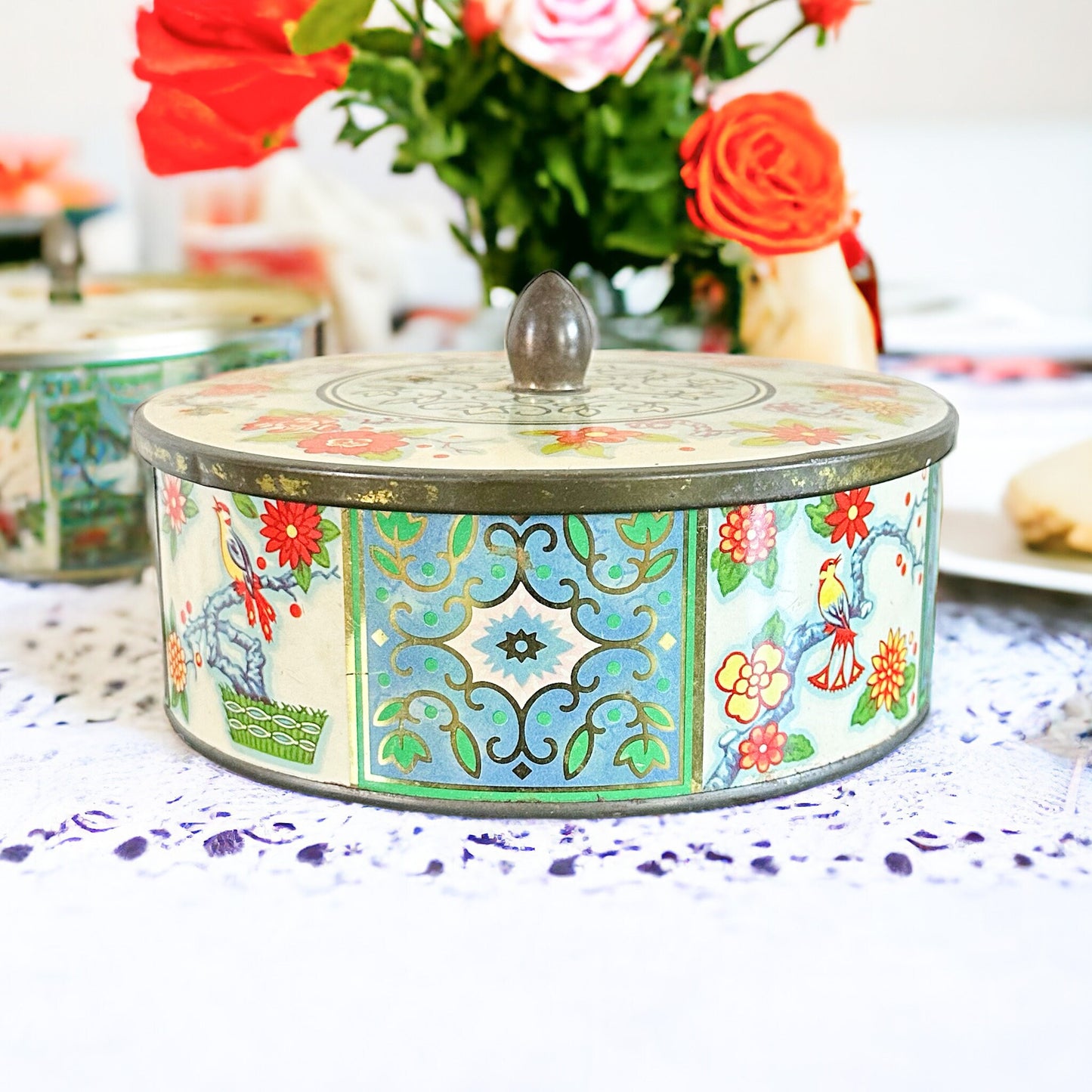 Scented Candle in Vintage Biscuit Tin